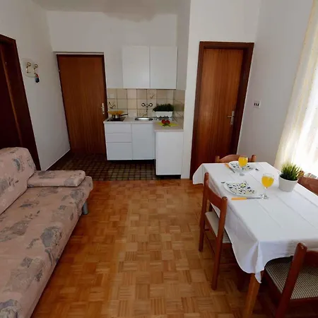 Zadar, Zadar County 11 Apartment Diklo